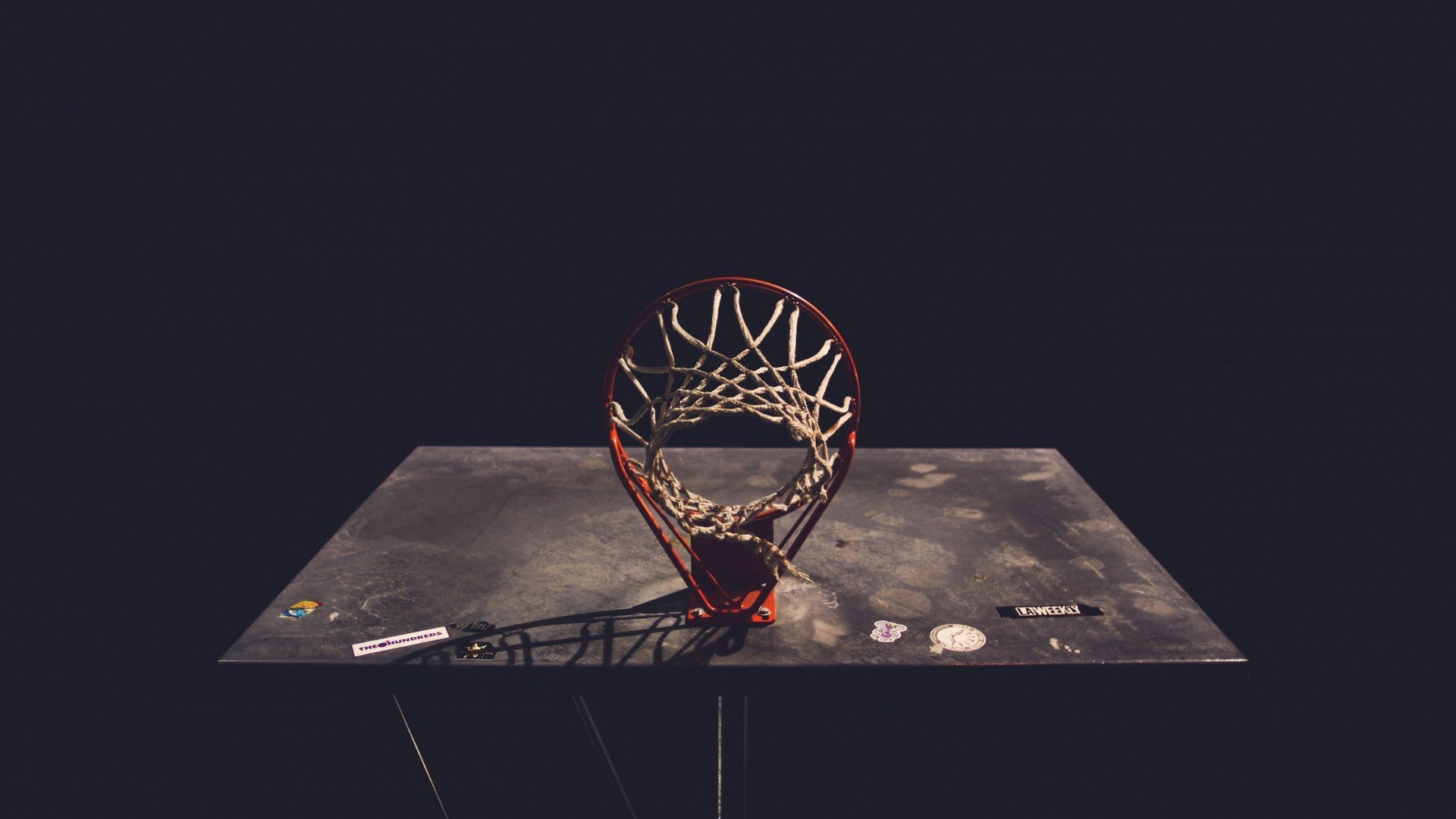 开云手机在线登陆入口-内忧外患中突围,尼斯备战足总杯,西亚卡姆闪耀巴萨,太阳遗憾出局